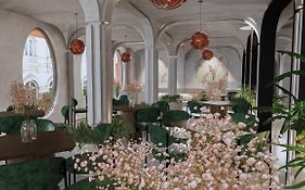 A&EM 280 Le Thanh Ton Hotel&Spa